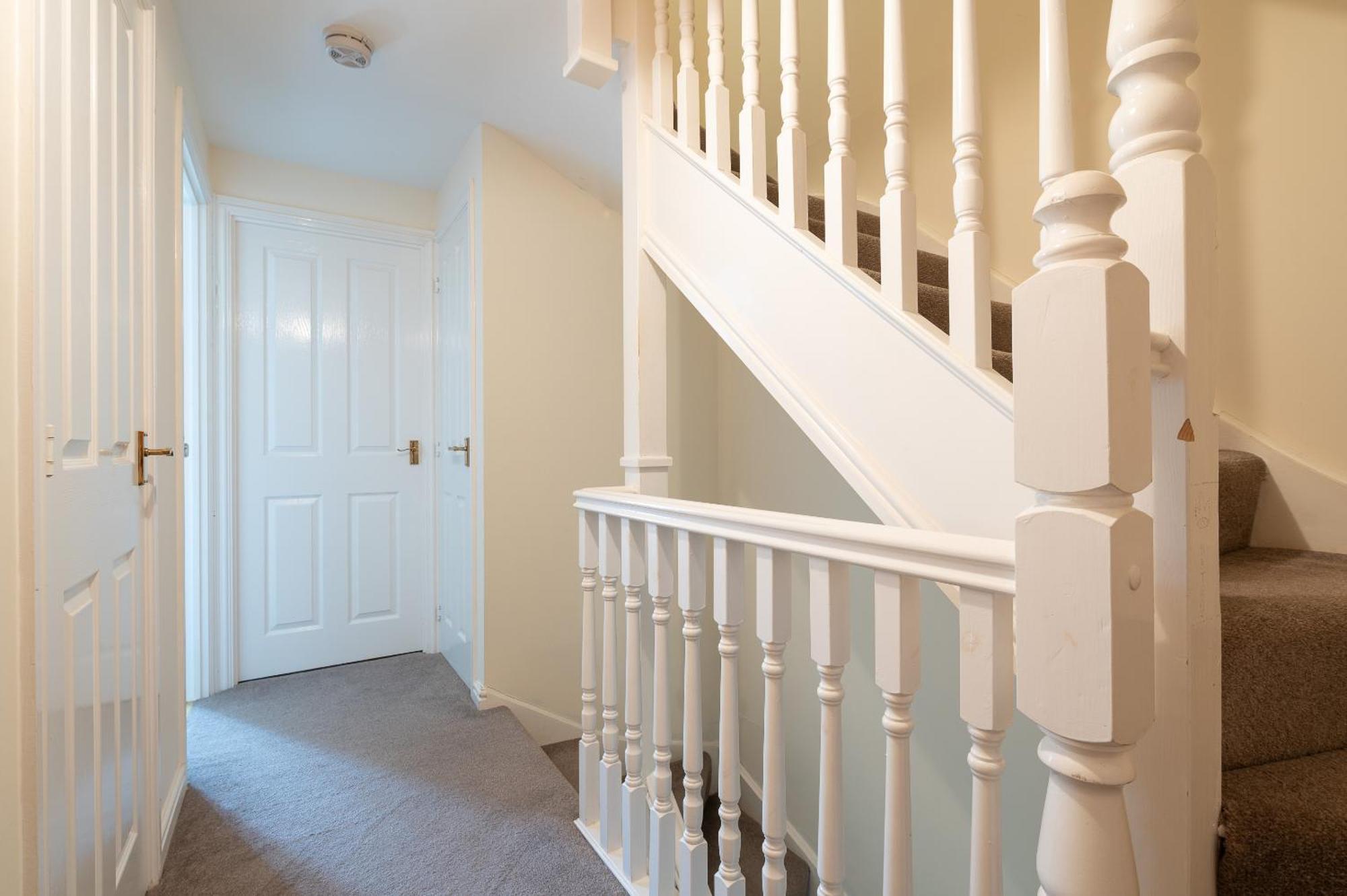 Spacious 4 Bedroom, Perfect For Contractors, Families, Private Parking Royal Wootton Bassett Eksteriør billede